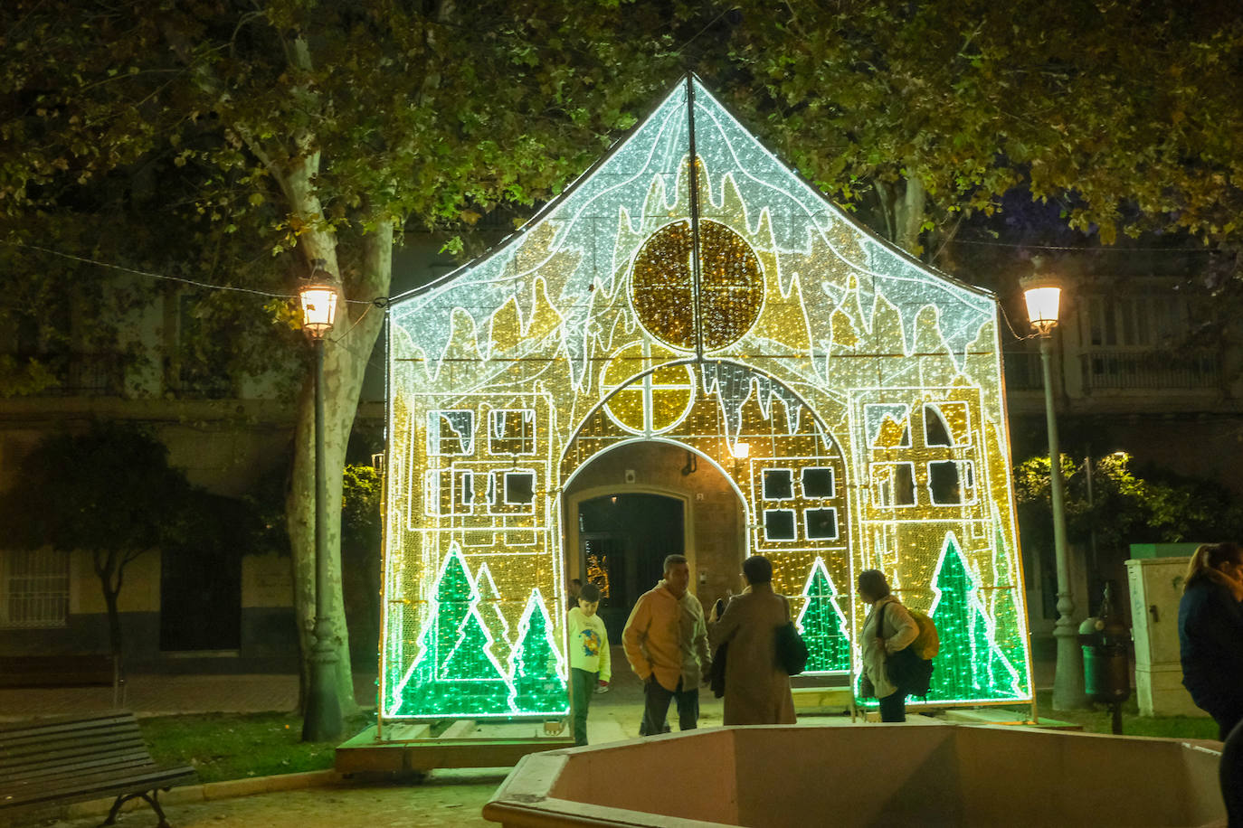 Fotos: Así brilla Cádiz con su alumbrado de Navidad