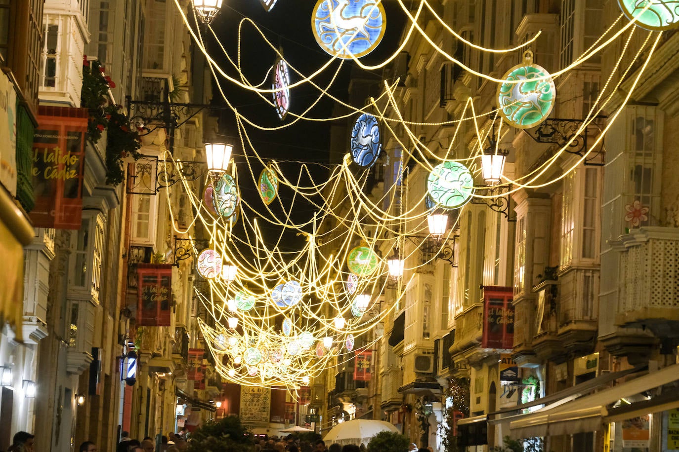 Fotos: Así brilla Cádiz con su alumbrado de Navidad