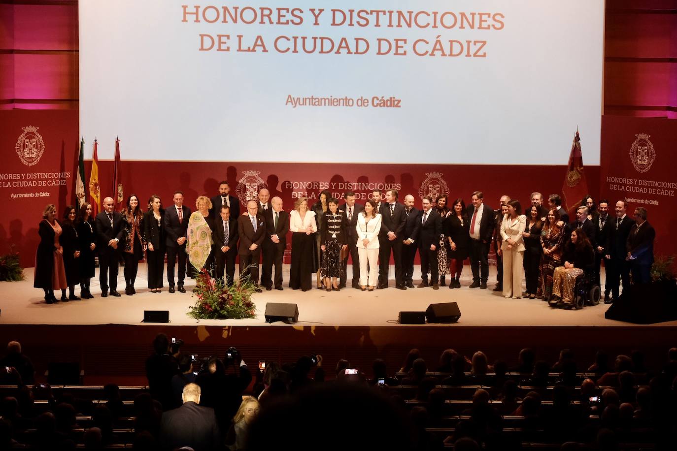 Las imágenes del acto de Honores y Distinciones de Cádiz