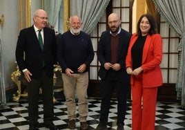 Nace el primer foro sociopolítico «para presionar en Sevilla y Madrid» en favor de los intereses gaditanos