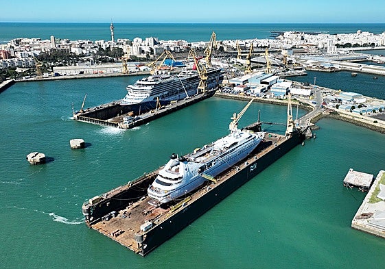 Vista del astillero de reparaciones Cádiz