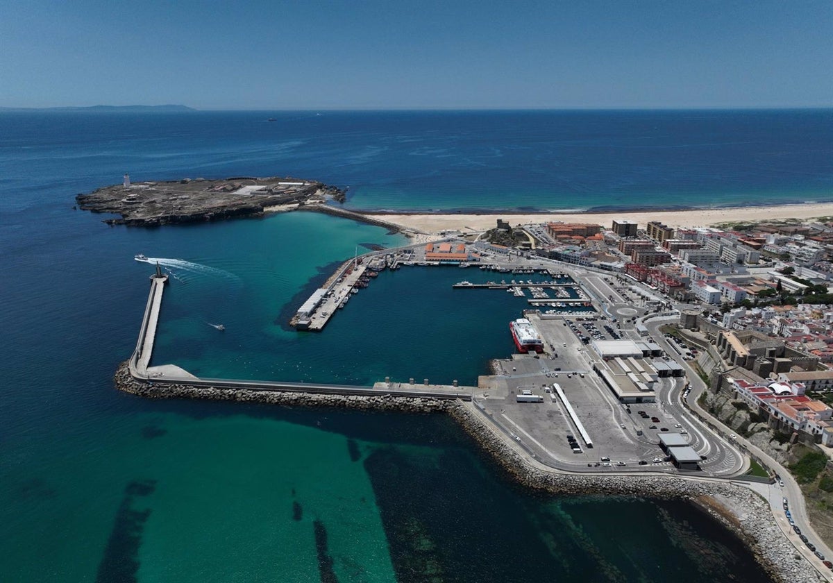 Vista aérea del puerto de Tarifa..