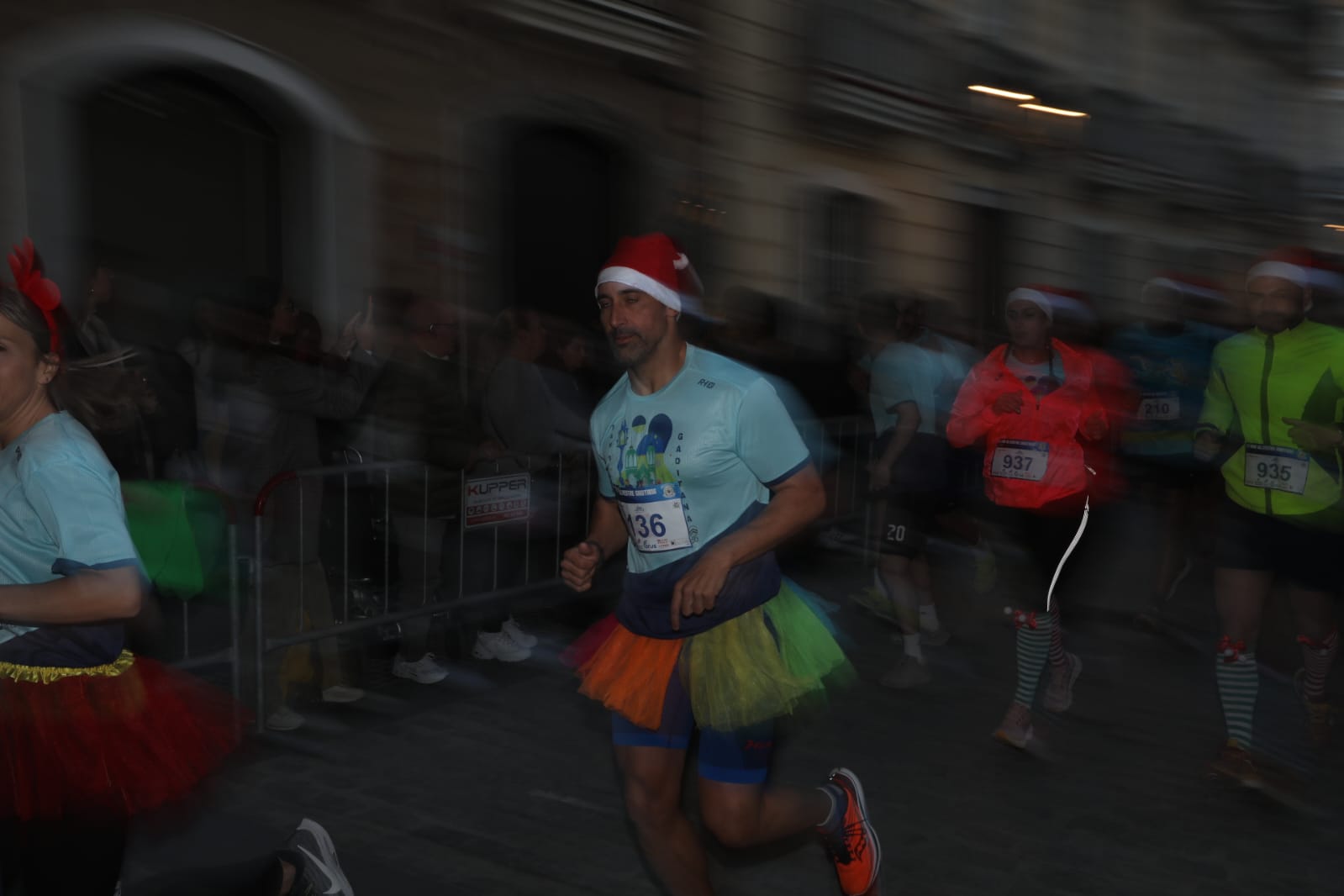 Fotos: Búscate en la VII San Silvestre gaditana 2024