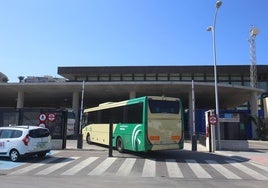 Descuentos adicionales al transporte público en Andalucía 2025: tarjetas y bonos