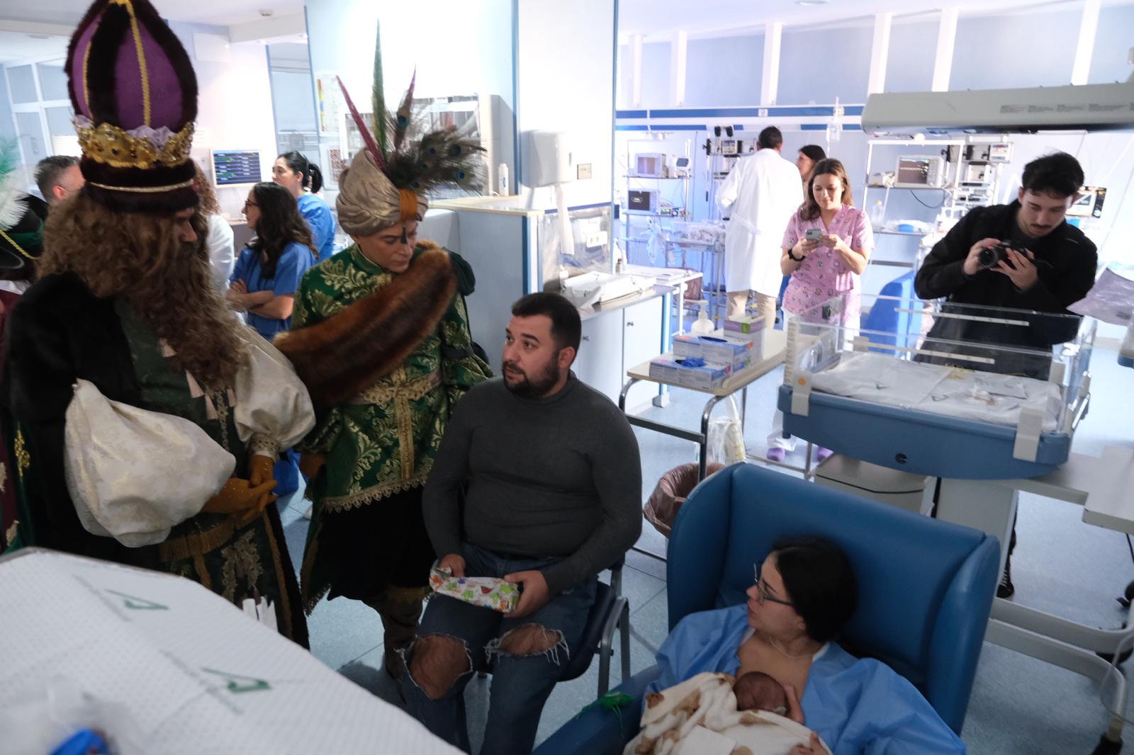 Fotos: Así trabajan los Reyes Magos antes de la Gran Cabalgata de Cádiz