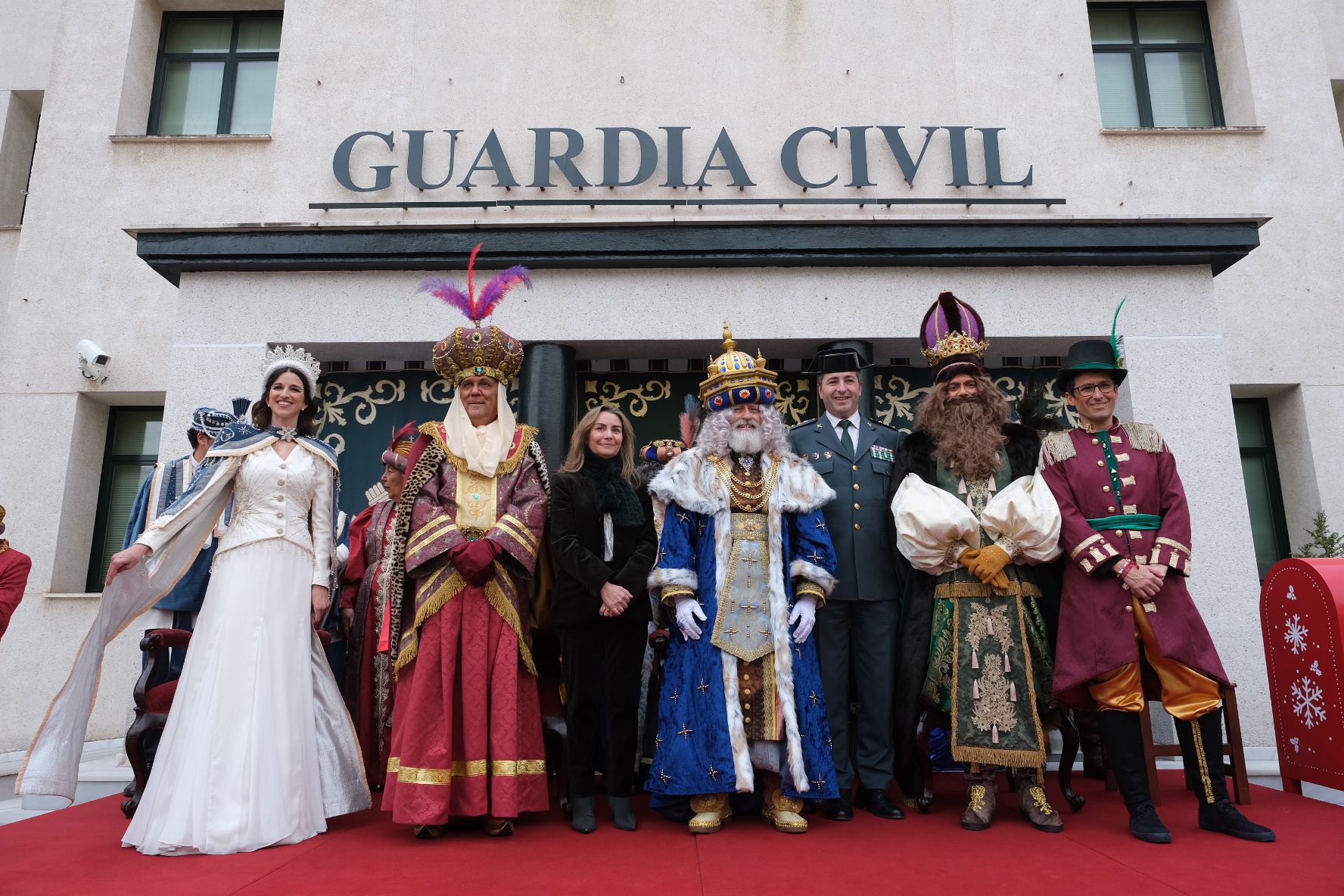 Fotos: Así trabajan los Reyes Magos antes de la Gran Cabalgata de Cádiz