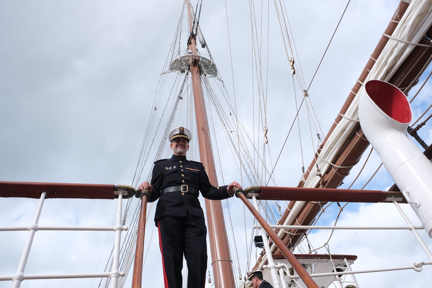 Fotos: La princesa Leonor embarca en Cádiz en el Juan Sebastián Elcano