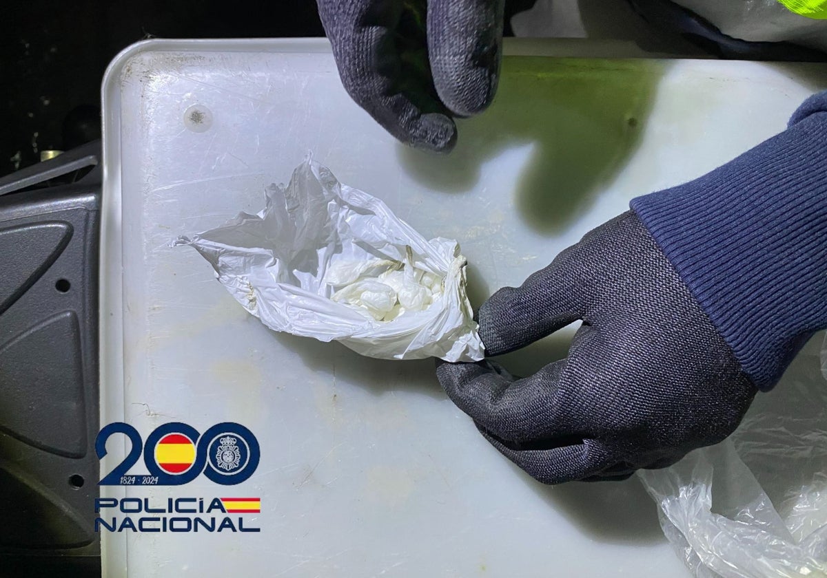 Desarticulan un activo punto de venta de droga con servicio de &#039;telecoca&#039; en Cádiz