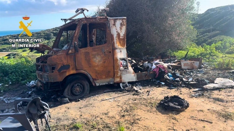 Arrestado en Cádiz el autor del homicidio de la mujer hallada en una autocaravana incendiada en San Roque