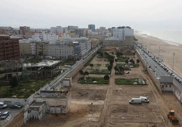 Objetivo municipal: Vaciar el Cementerio de Cádiz antes de final de año para iniciar el proyecto del parque