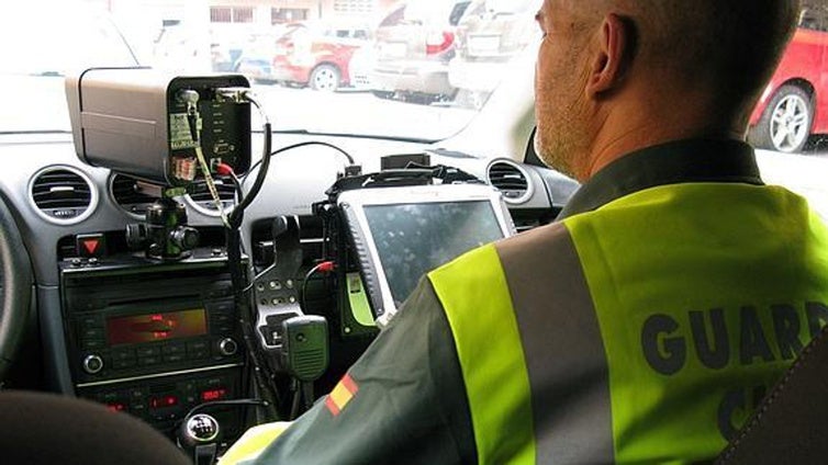 Nuevo récord sancionador de los radares móviles de las carreteras de Cádiz