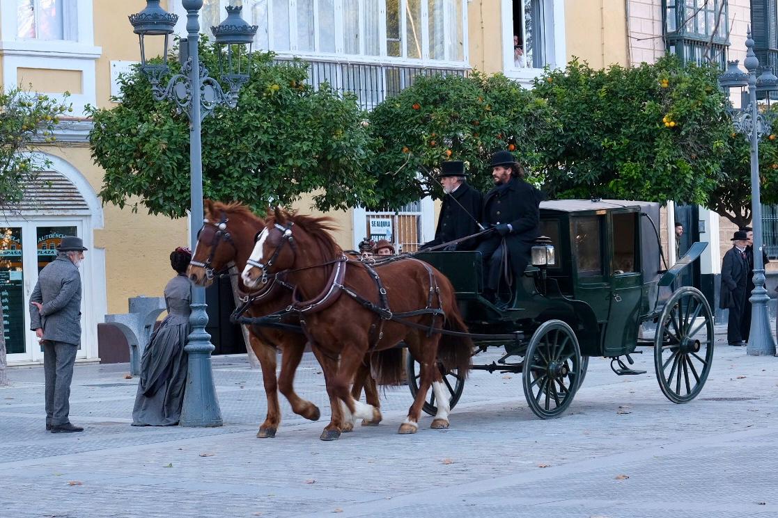 Fotos: Cádiz se convierte en París para el rodaje de &#039;Young Sherlock&#039;