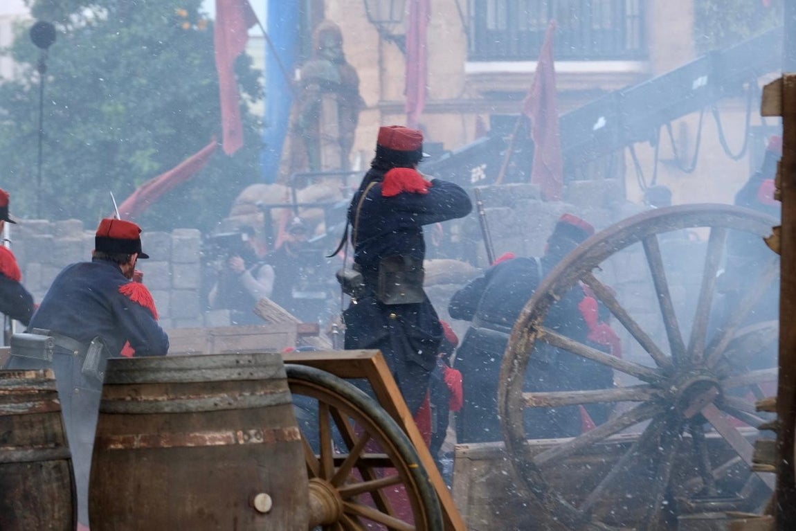 Fotos: Cádiz se convierte en París para el rodaje de &#039;Young Sherlock&#039;