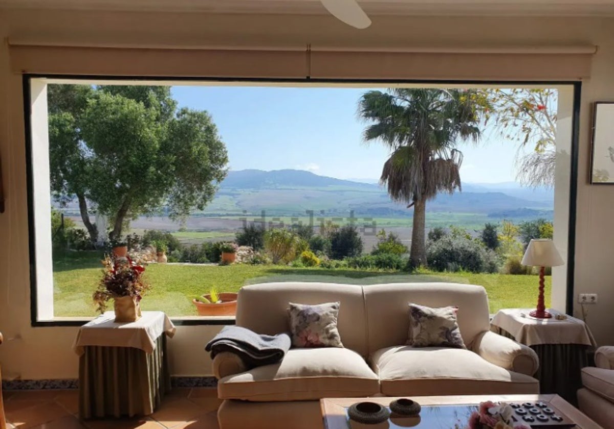 La vivienda tiene espectaculares vistas a la campiña