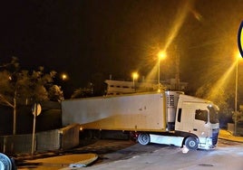 Arrestado en Cádiz un camionero que realizaba maniobras peligrosas tras haber consumido gran cantidad de alcohol