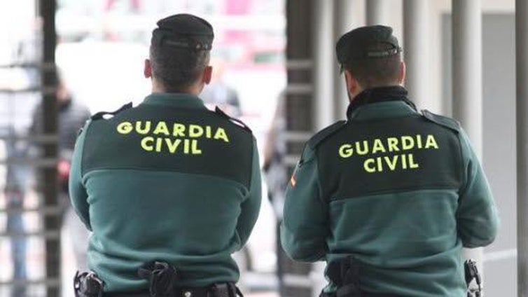 La Guardia Civil evita el suicidio de un hombre en Chiclana