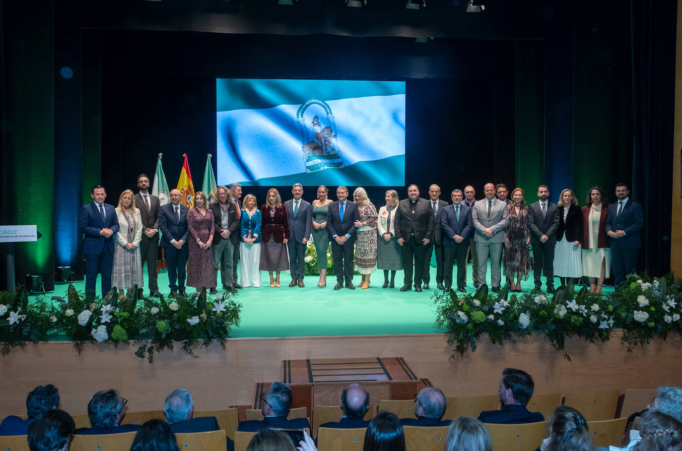 Fotos: La Junta entrega en Rota las Banderas de Andalucía 2025 de Cádiz