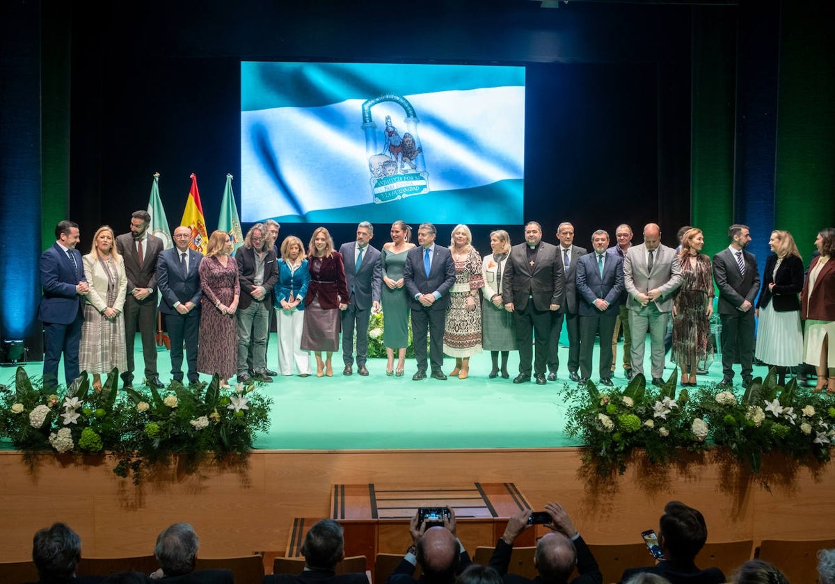 Entrega de las Banderas de Andalucía 2025 de Cádiz