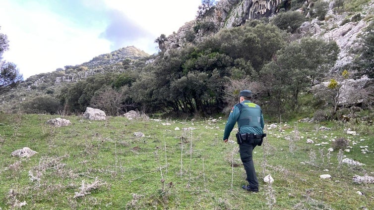 Rescatados tres senderistas perdidos en la Sierra de Grazalema de Cádiz