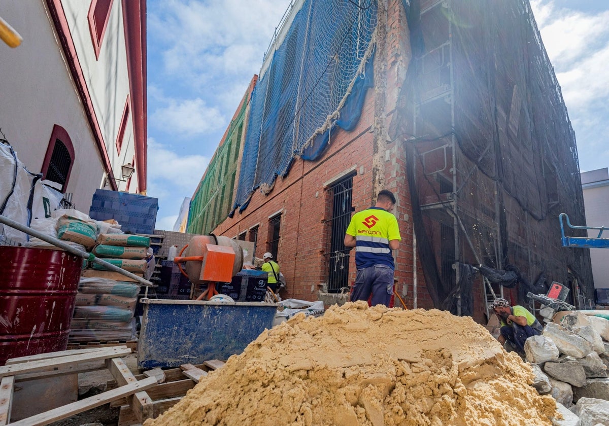 La Construcción en Cádiz sigue al alza en contratación de mano de obra