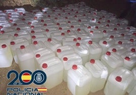 Hallan en Jerez casi 4.000 litros de gasolina destinados a «petaqueros» de narcolanchas