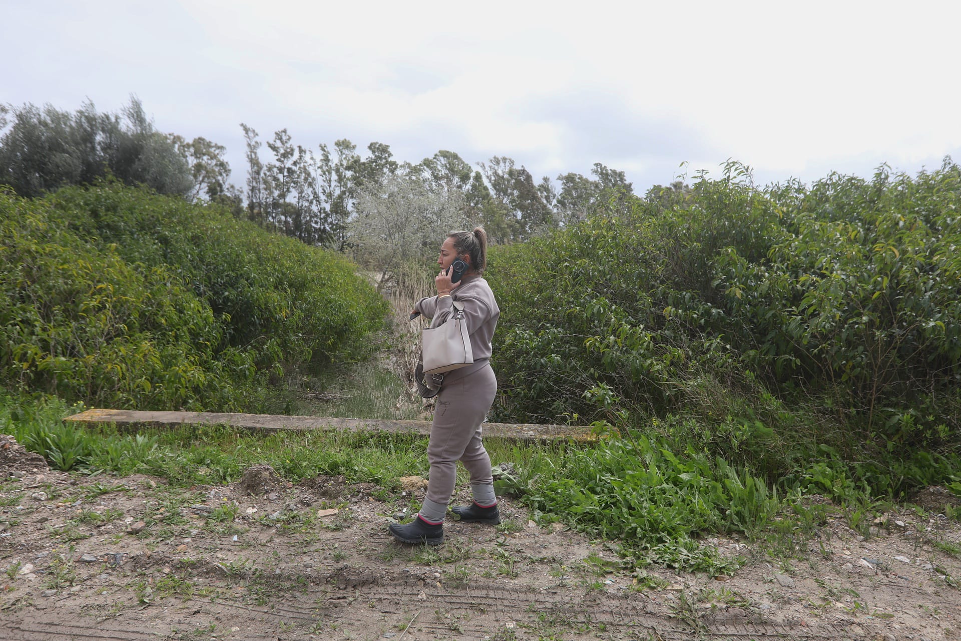Imágenes de la crecida del Guadalete en Jerez: 200 desalojados y trabajo sobre el terreno