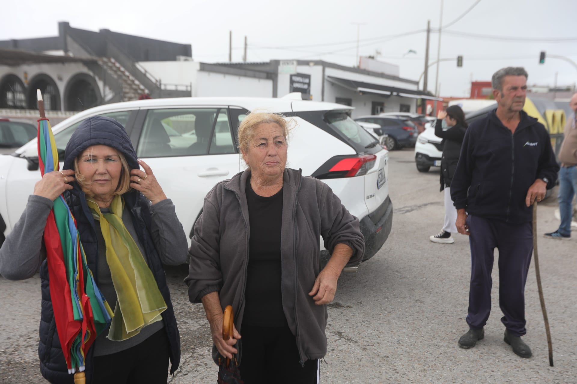 Imágenes de la crecida del Guadalete en Jerez: 200 desalojados y trabajo sobre el terreno