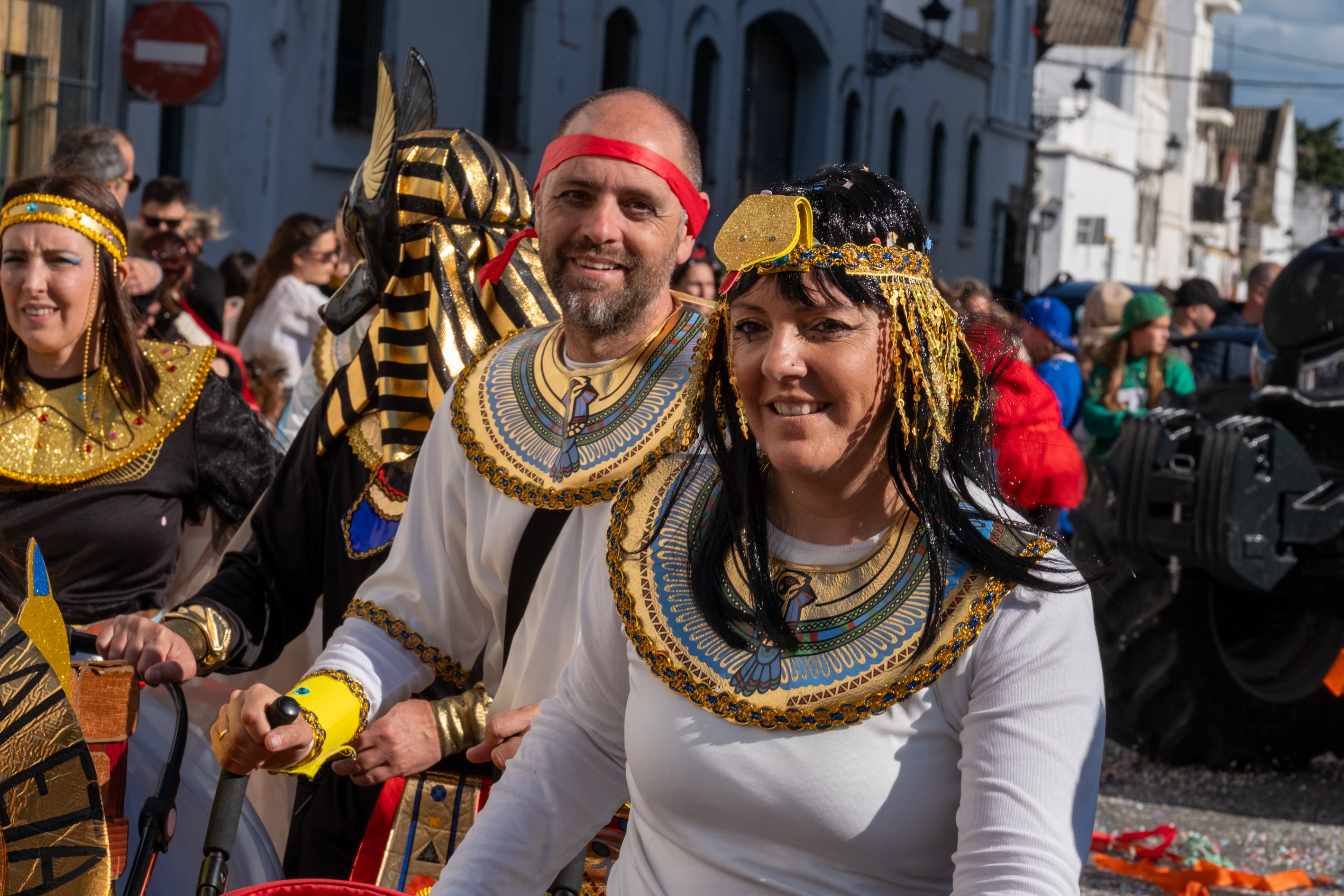 Así ha sido la Cabalgata de Adultos Carnaval El Puerto 2025