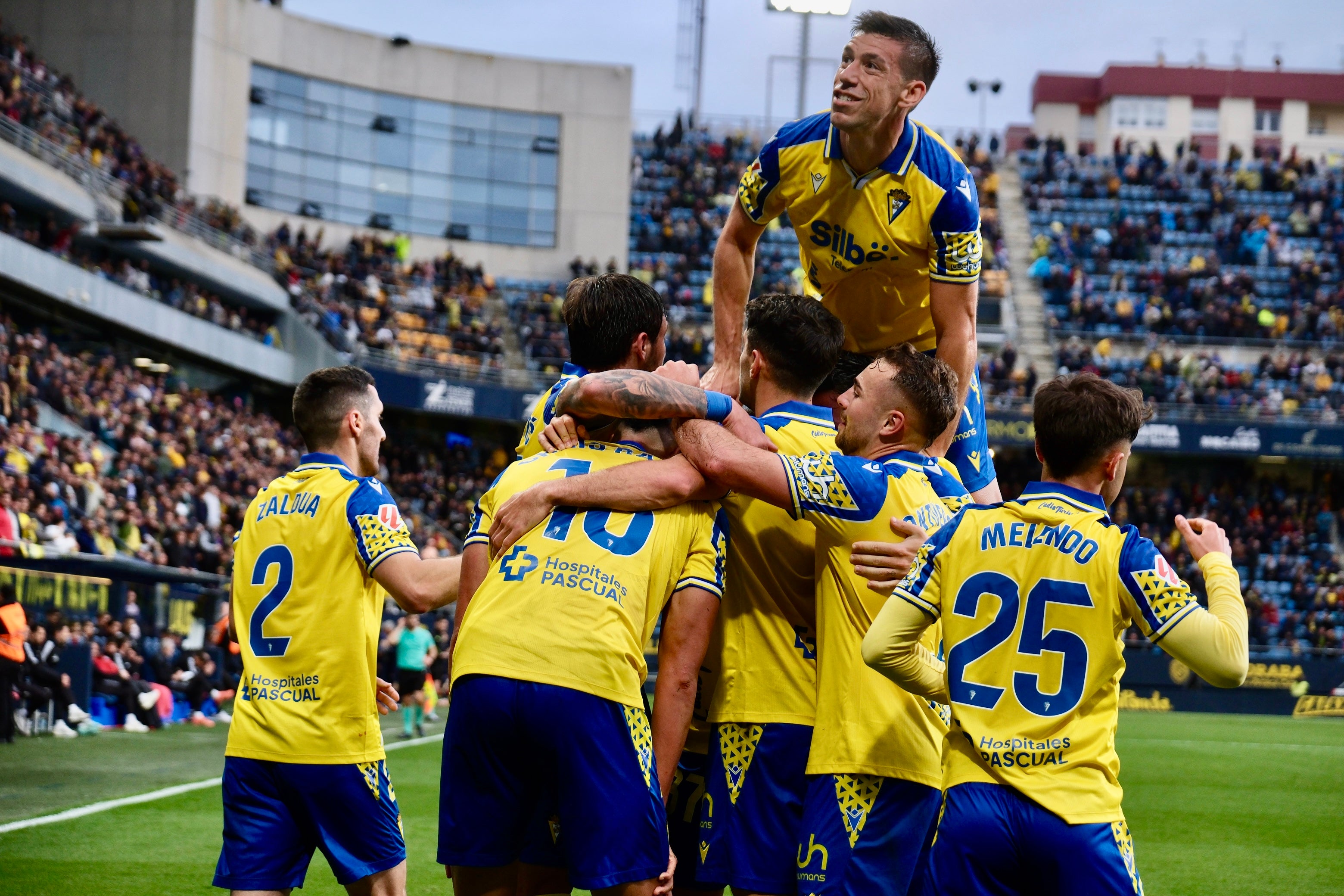 Las imágenes del partido Cádiz CF 1-0 Granada