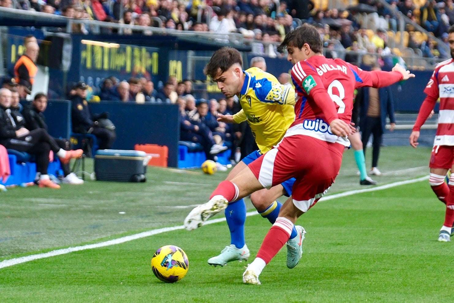 Las imágenes del partidos Cádiz CF 1-0 Granada