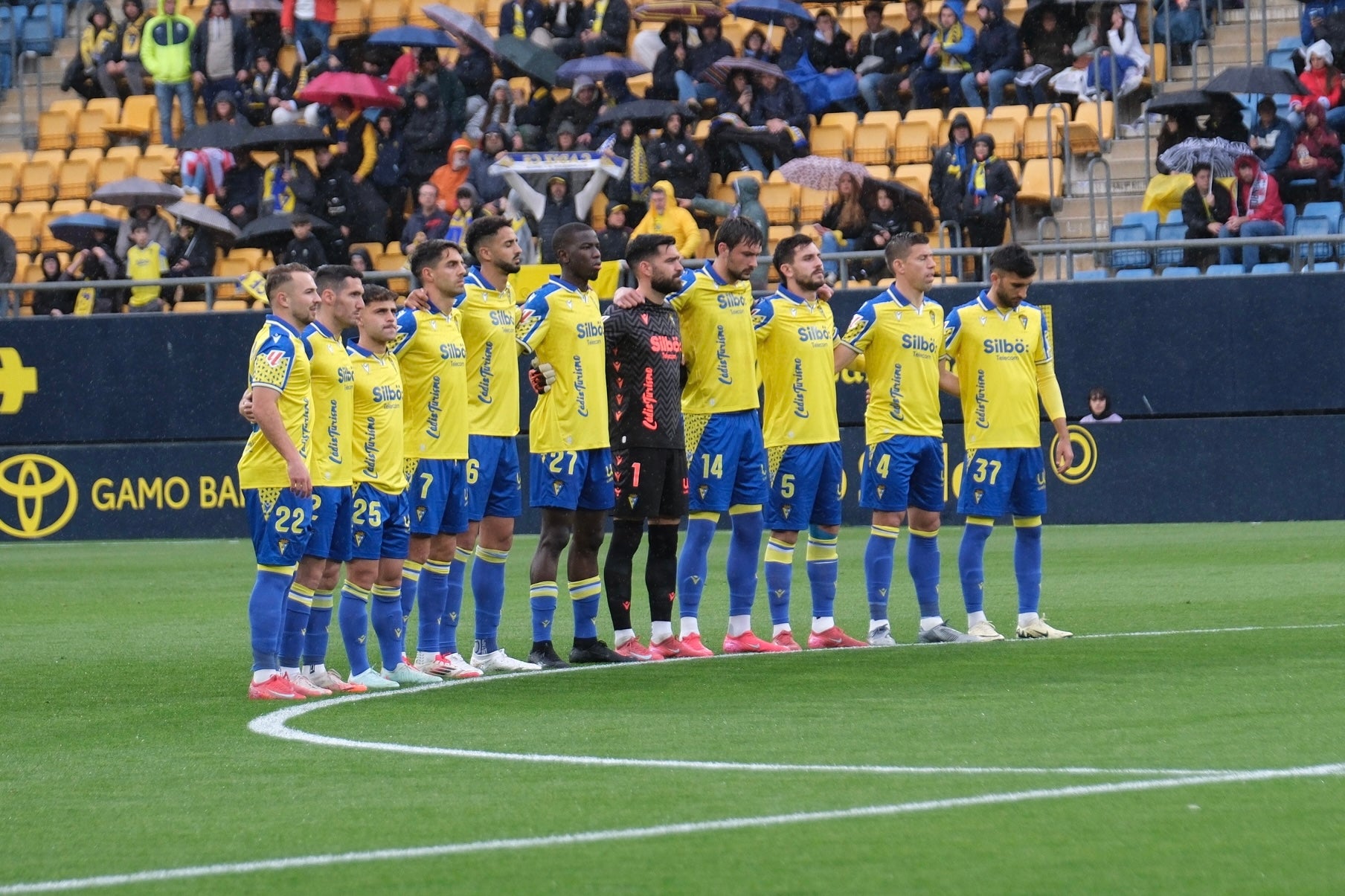 Las imágenes del partidos Cádiz CF 1-0 Granada