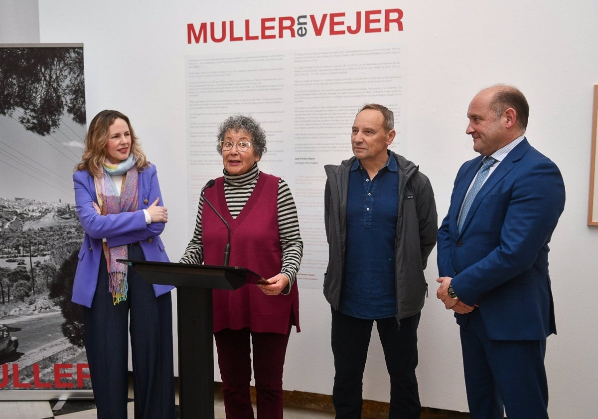 Una exposición de Nicolás Muller hace un recorrido por el pasado de Vejer para entender su presente