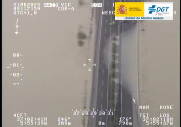 Vídeo: las impactantes imágenes aéreas que muestran por qué está cortada la autopista AP-4 entre Cádiz y Sevilla