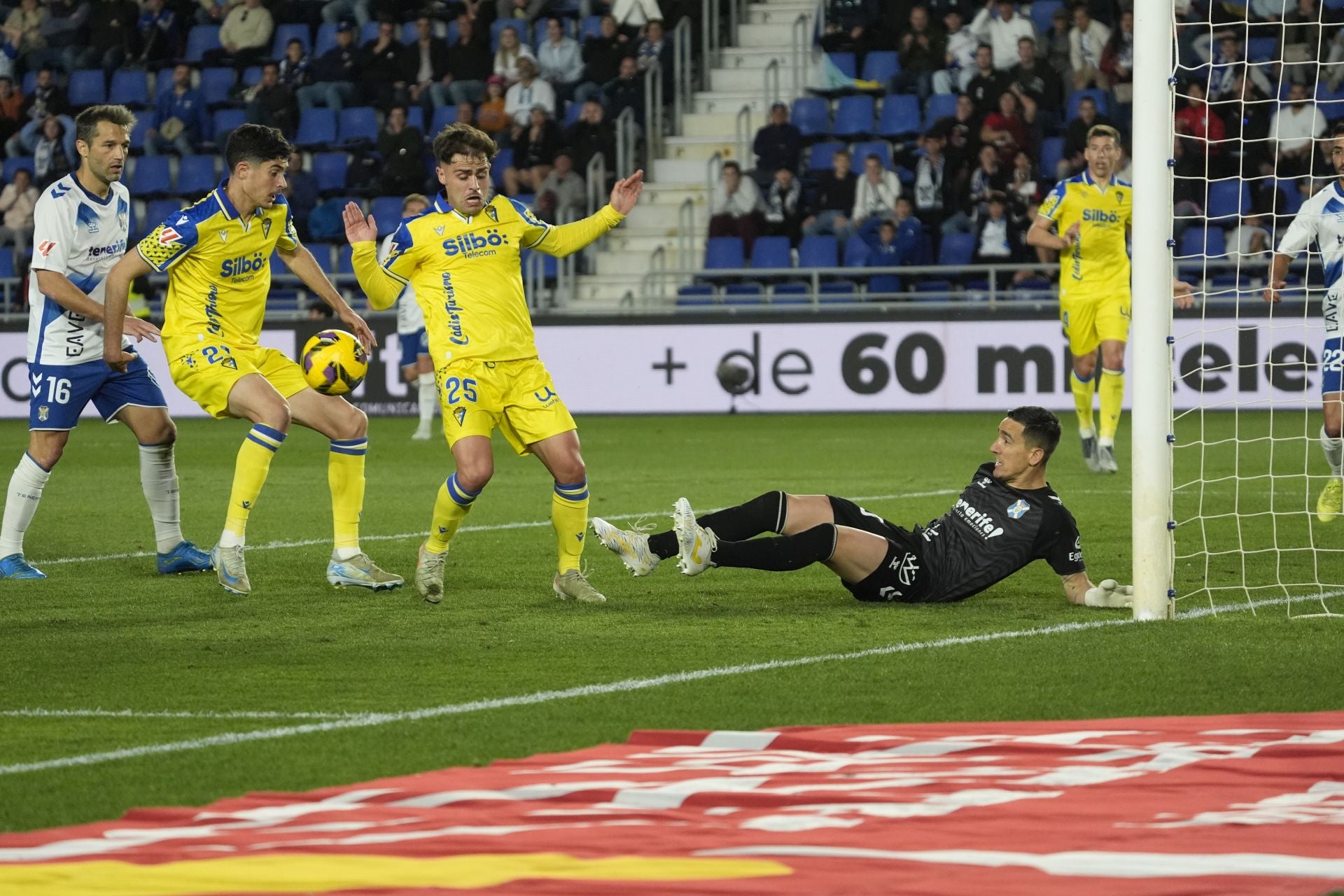 Fotos: El partido Tenerife-Cádiz, en imágenes