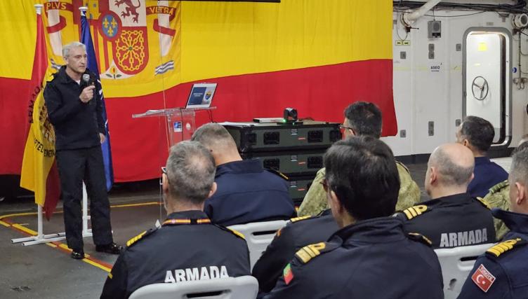 Arranca el mayor ejercicio naval de 2025 con 4.000 militares y 30 buques en el Golfo de Cádiz