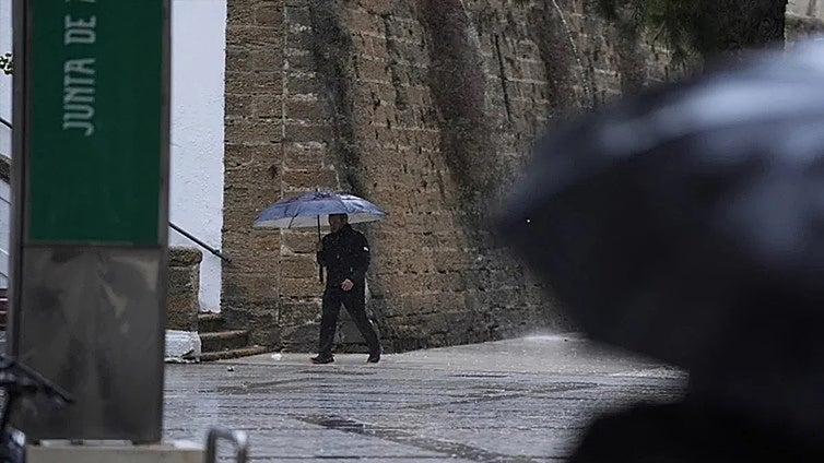 La Aemet activa el aviso amarillo por lluvias y tormentas en Cádiz para este martes