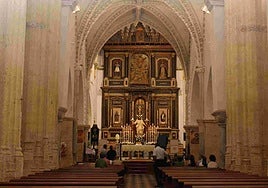 Dos años y medio de cárcel para un cura de Vejer por desviar casi 370.000 euros de la iglesia a su cuenta personal