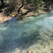 Con esta potencia baja el río Majaceite a su paso por Benamahoma: «¡Y qué bonito!»
