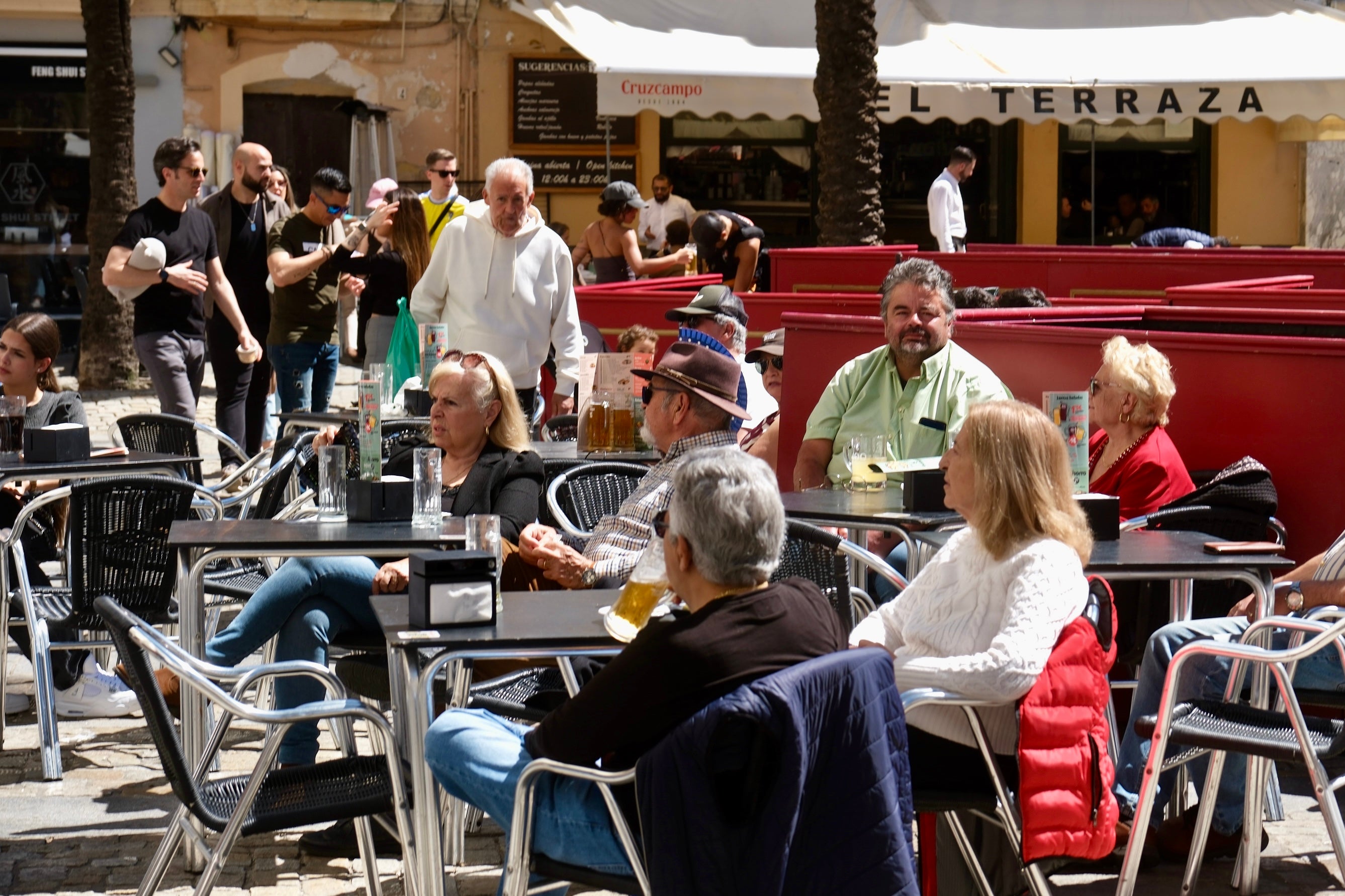 Fotos: Cádiz disfruta de su primer fin de semana de sol tras un mes de lluvia