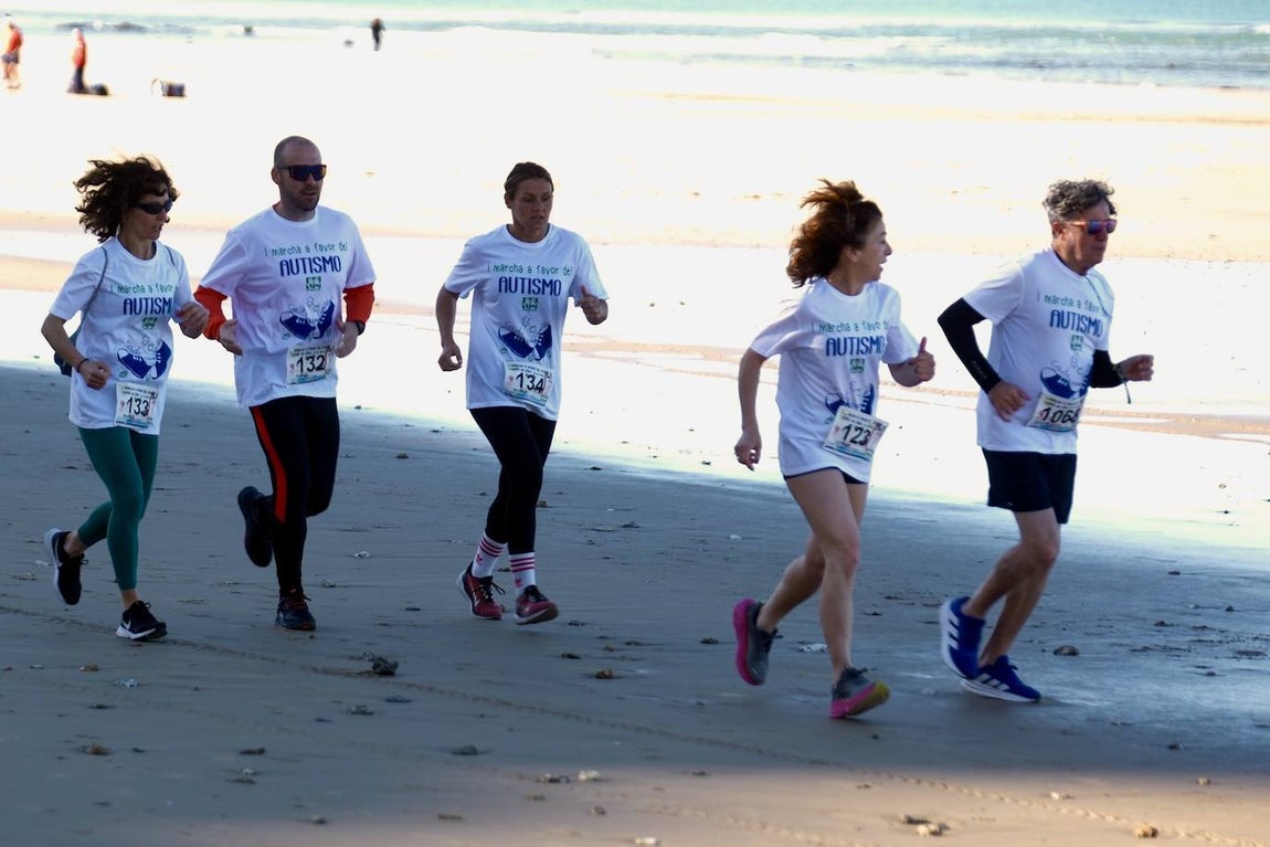 Cádiz celebra la primera edición de la marcha a favor del autismo