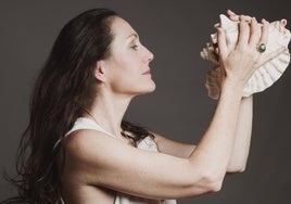Clara Montes presenta su nuevo disco, un viaje musical y emocional hacia la esencia de Cádiz y Rafael Alberti