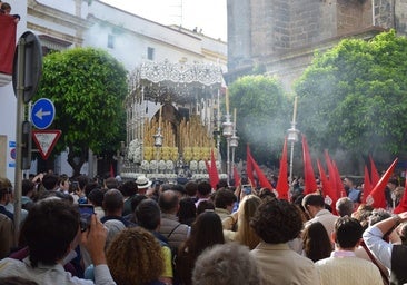 Una tarde del Lunes Santo maravillosa en Jerez que se truncó a la caída de la noche