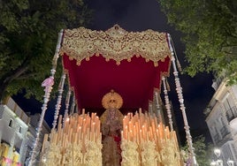 Mojada histórica de Paz de Fátima y 'milagro' en la Viga para sortear la lluvia en el Lunes Santo de Jerez