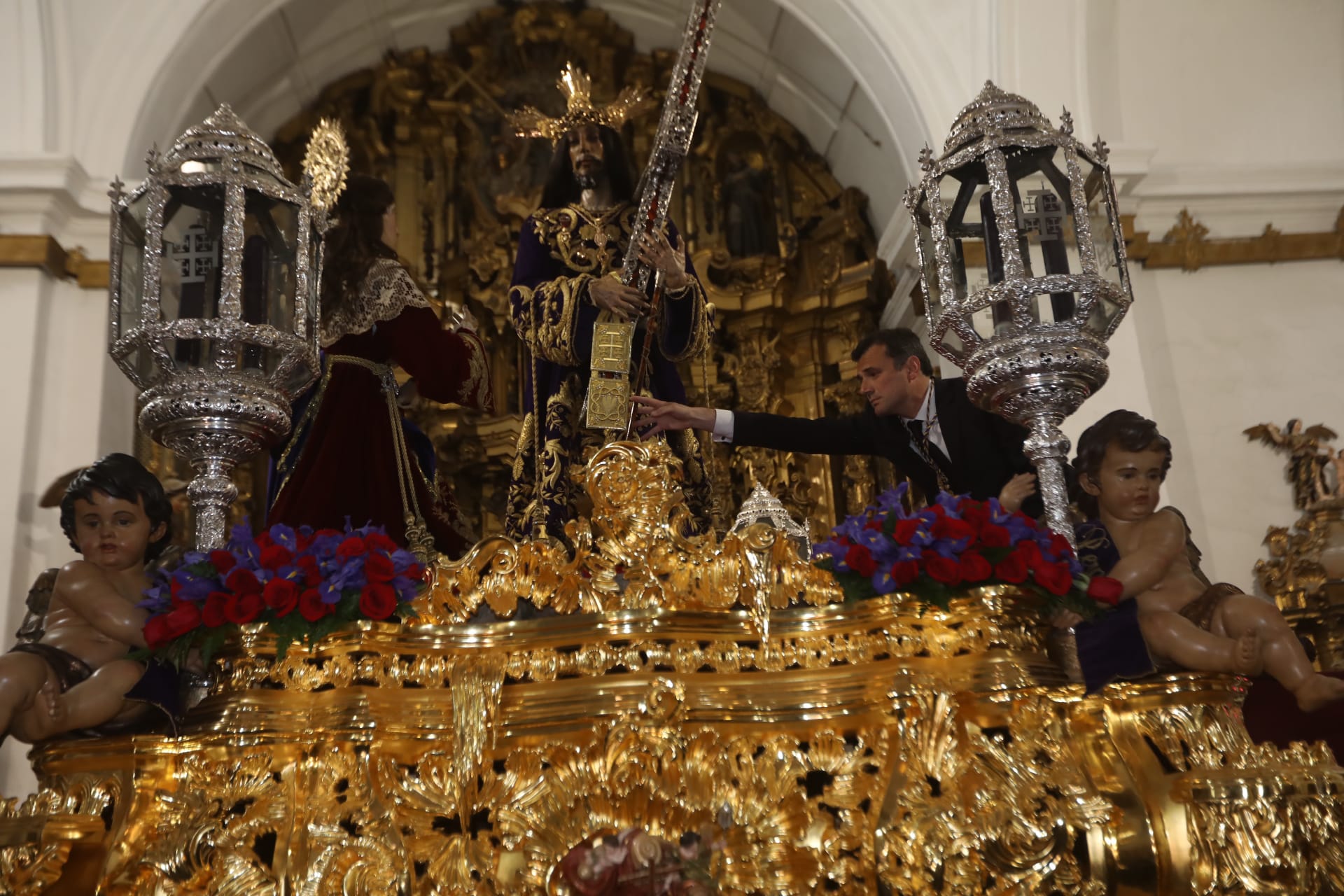Fotos: Imposición del bastón de mando de la ciudad al Nazareno de Santa María, Regidor Perpetuo de Cádiz