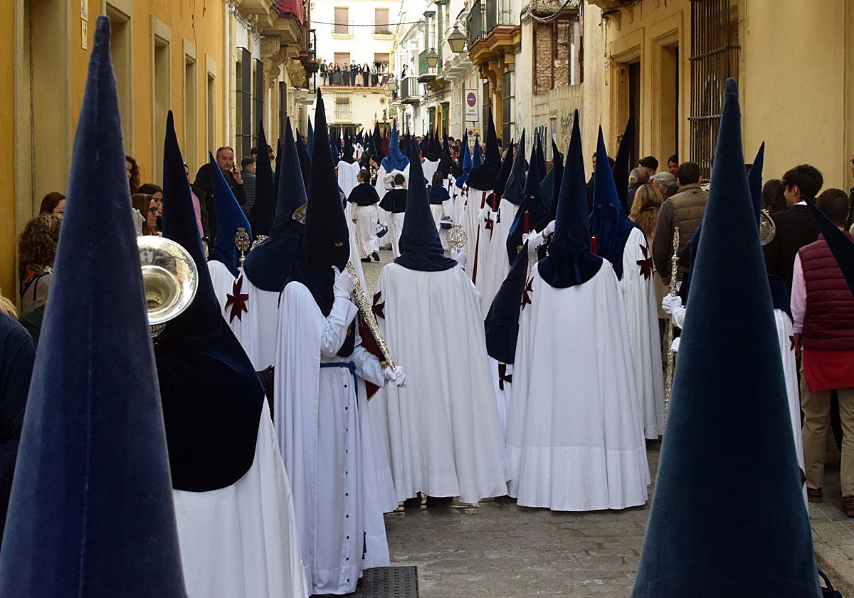 La lluvia desbarata el Miércoles Santo, siendo la tercera jornada truncada de la Semana Santa de Jerez