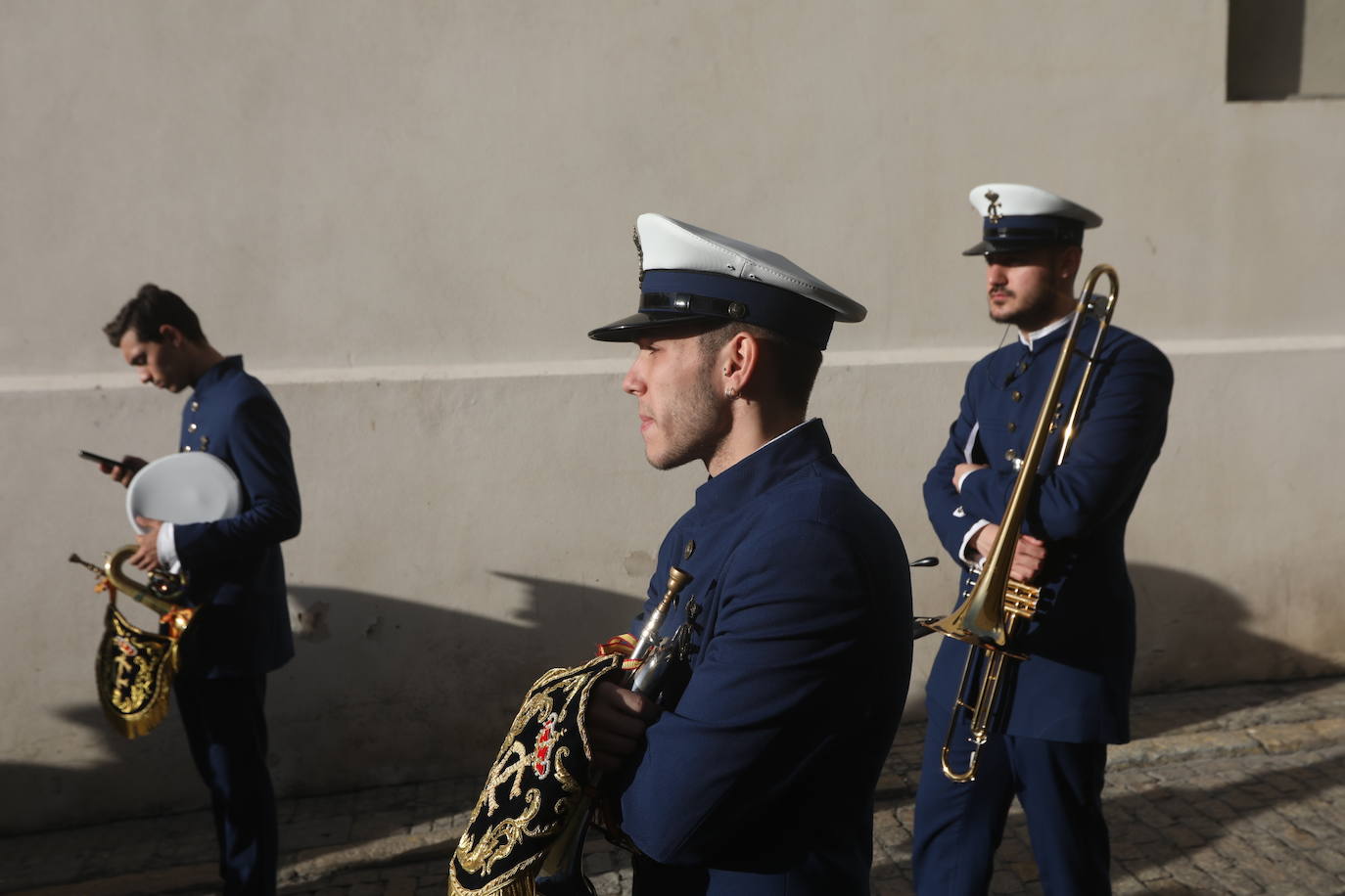 Las imágenes de la cofradía de El Nazareno, el Jueves Santo en Cádiz | Semana Santa 2025