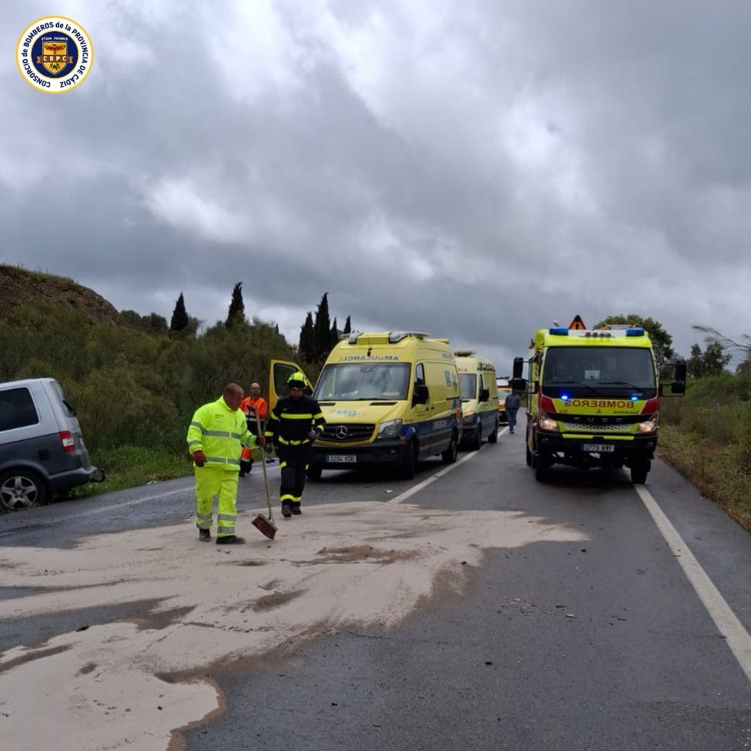 Las imágenes del accidente mortal en Olvera