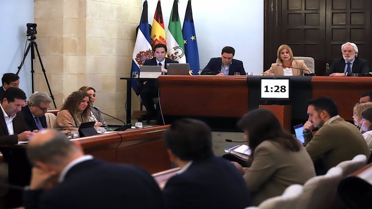El gobierno local de Jerez señala que el presupuesto para 2025 «muestra un compromiso social y con el empleo»
