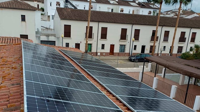 Los tejados han servido para albergar paneles solares