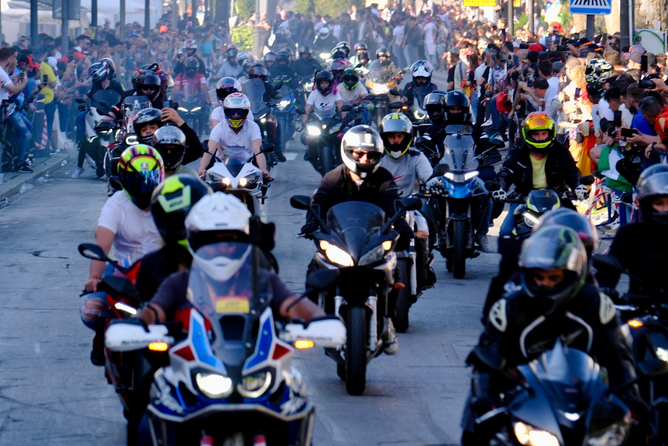 El rugido de las dos ruedas